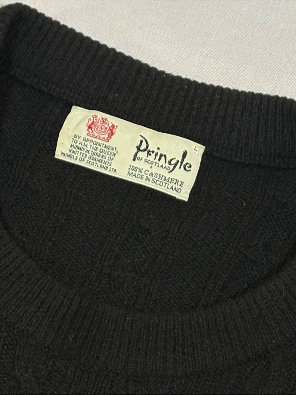 Pringle of Scotland 100% Cashmere Cable Knit Sweater - Size L